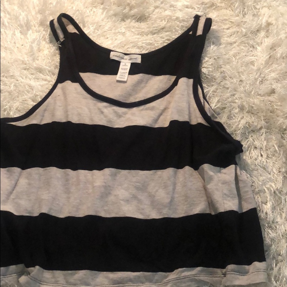 Cropped tank